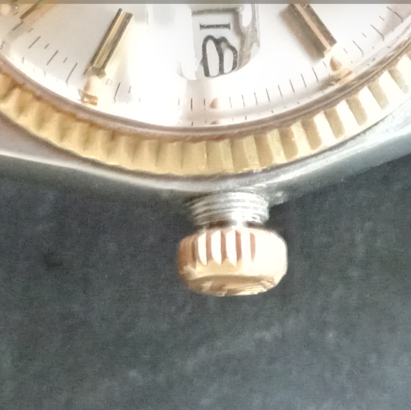 Sold to a local buyer,not available - Picture 8 of 15